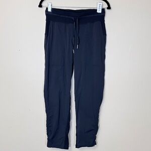 Lululemon Dance Studio Crop II Unlined 20" Pants - Women's Size 4 - Black